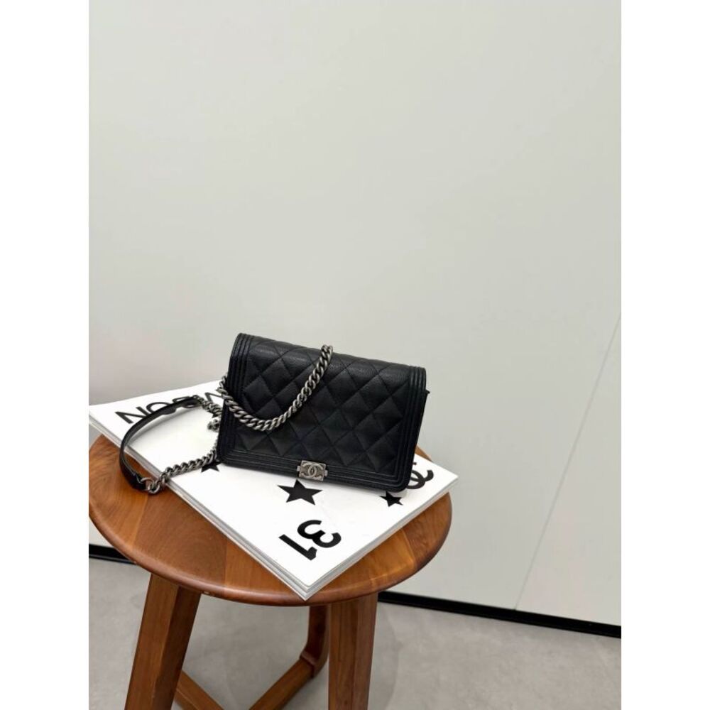 Chanel Women Pre-Loved Bag Very Good Condition